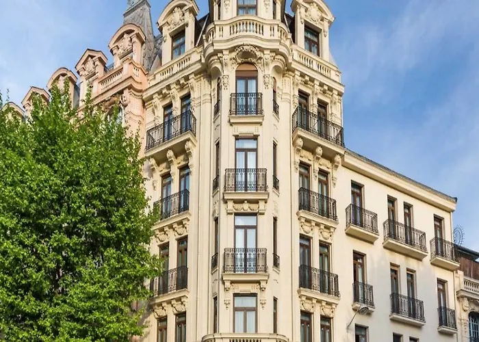 Bougainville By Happyculture Nizza